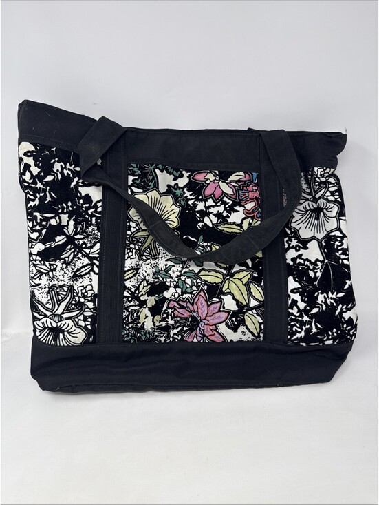 JanSport Handbags - Jansport Tote Large Floral Utility